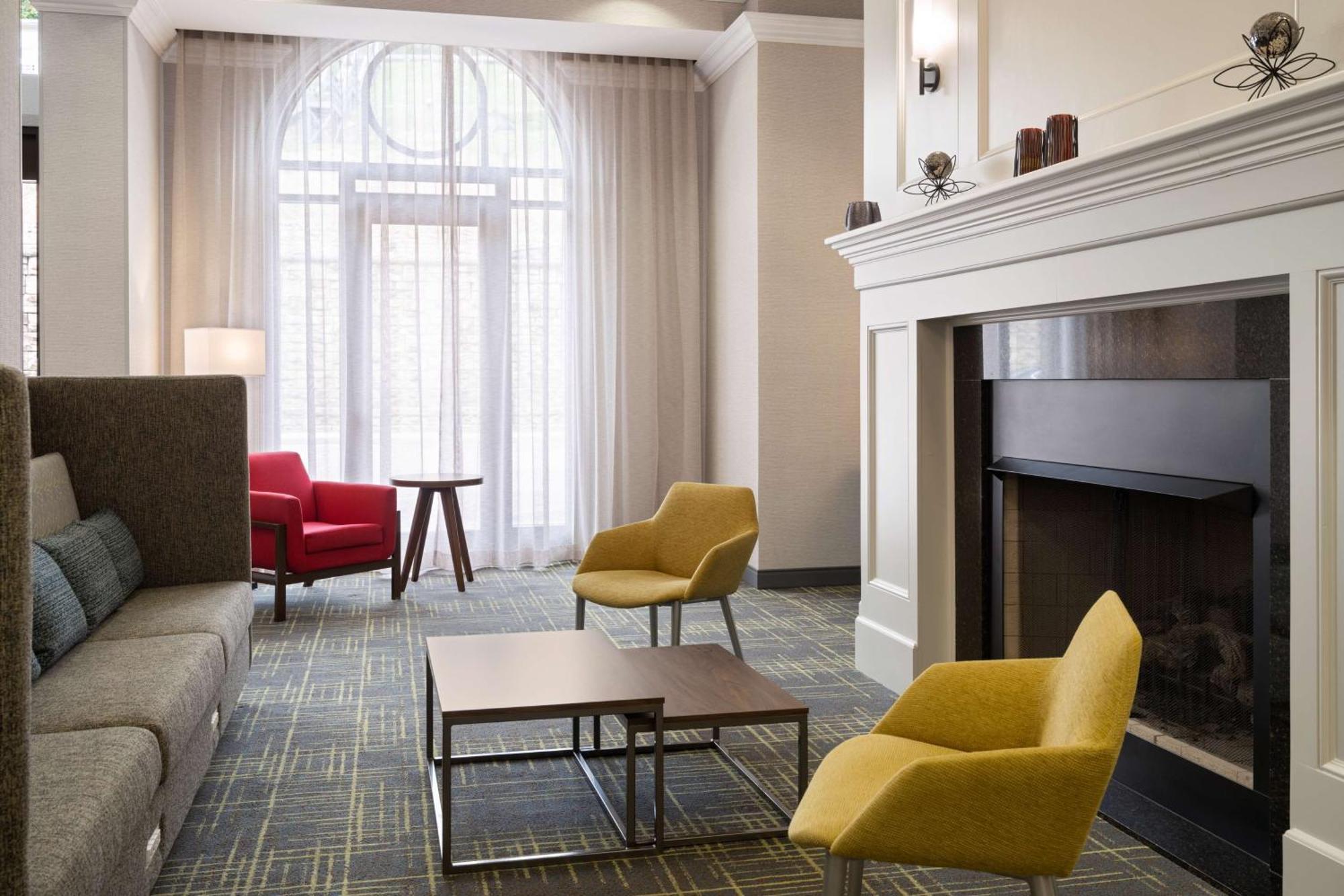 Hampton Inn Пайквіль Екстер'єр фото